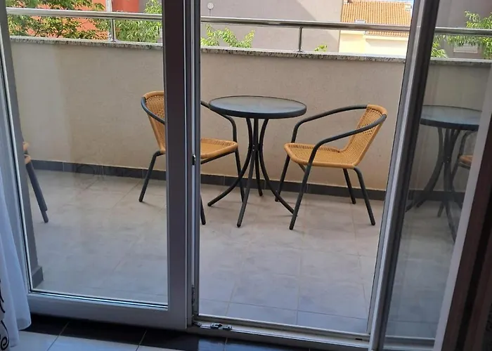 Ivanovic Apartament *