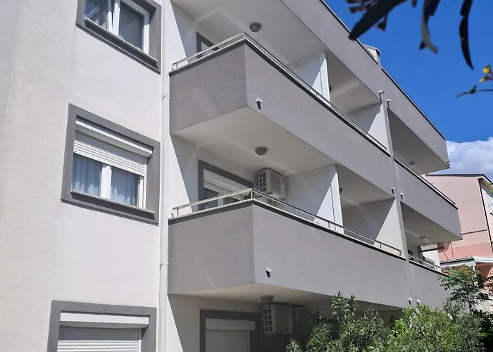 Ivanovic Apartman *